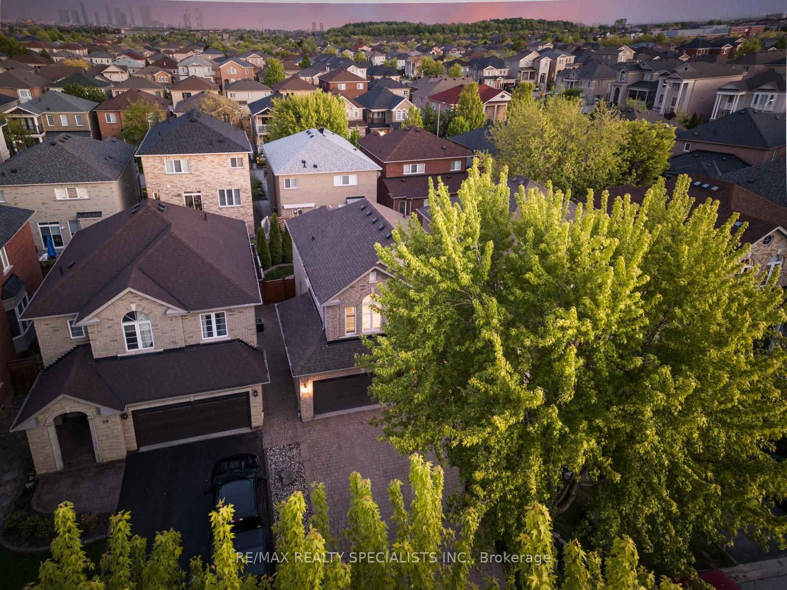 25 Grapevine Drive