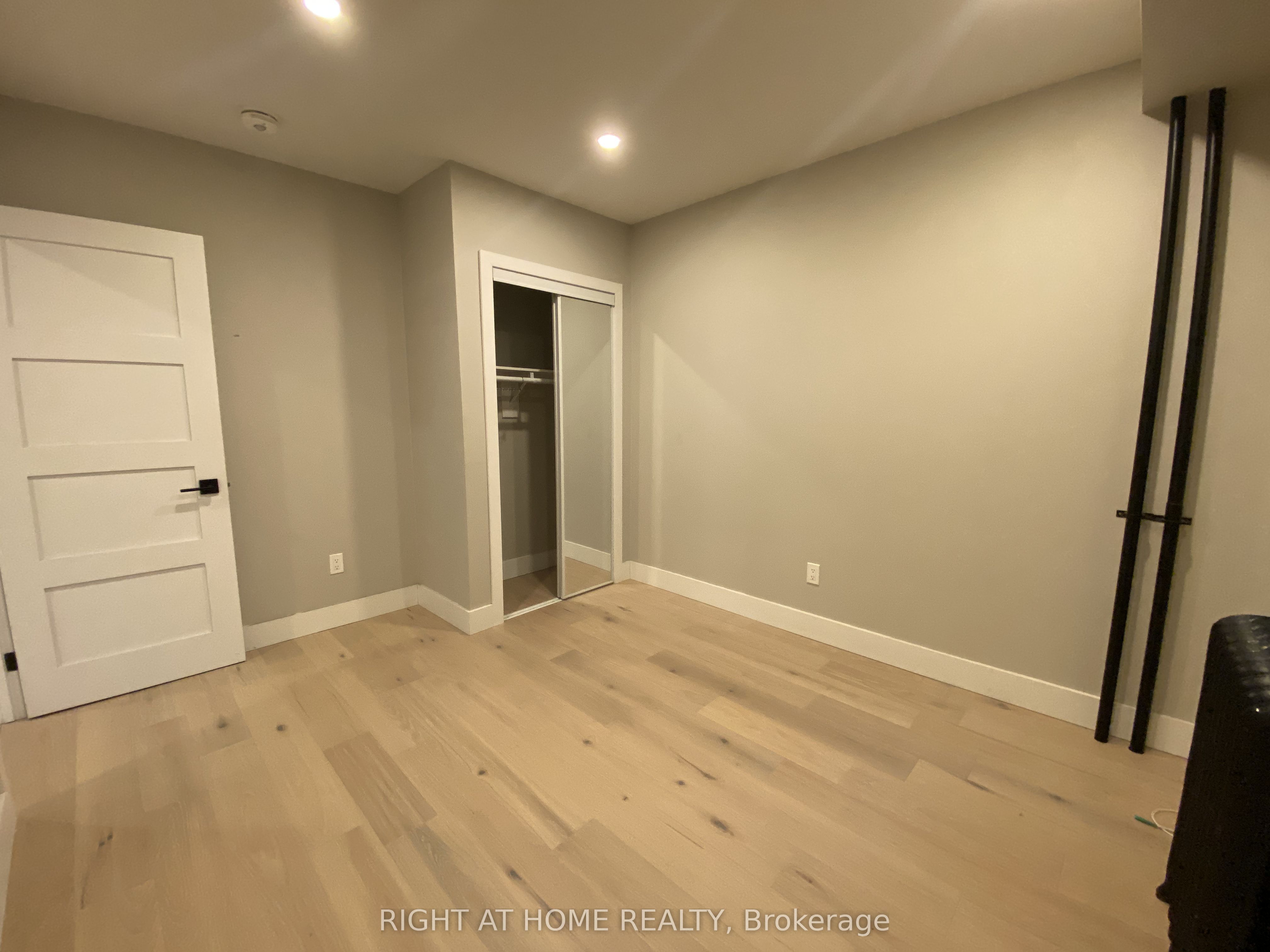 363 Parkside Drive 1