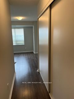 60 Heintzman Street 1228
