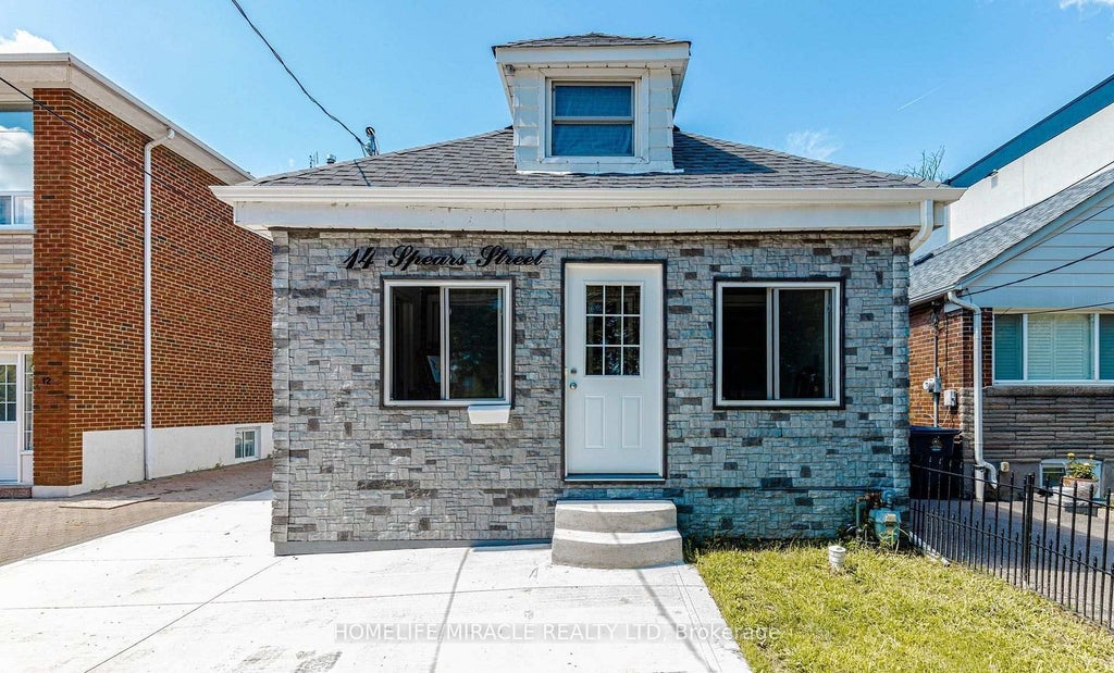 Photo of 14 Spears Street, Toronto, ON M6N 3X7 (MLS # W14029330)