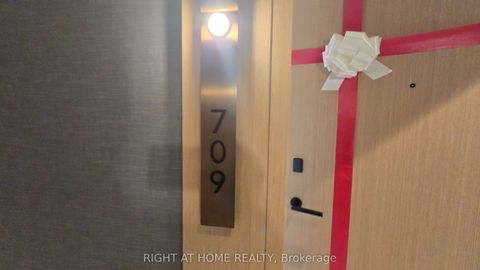 60 Central Park Road Way 709 Toronto ON M9A 0E6