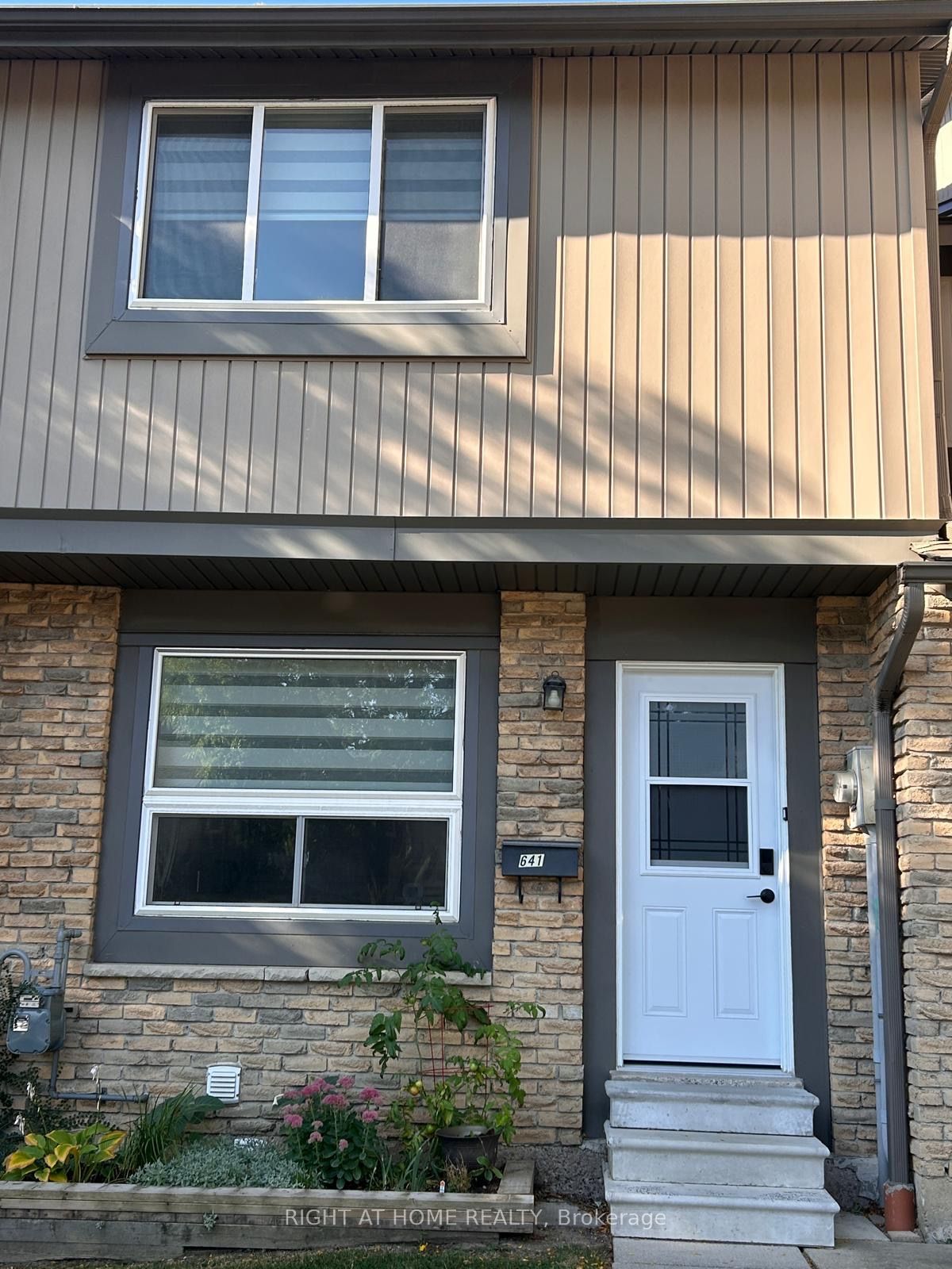 641 Woodward Avenue