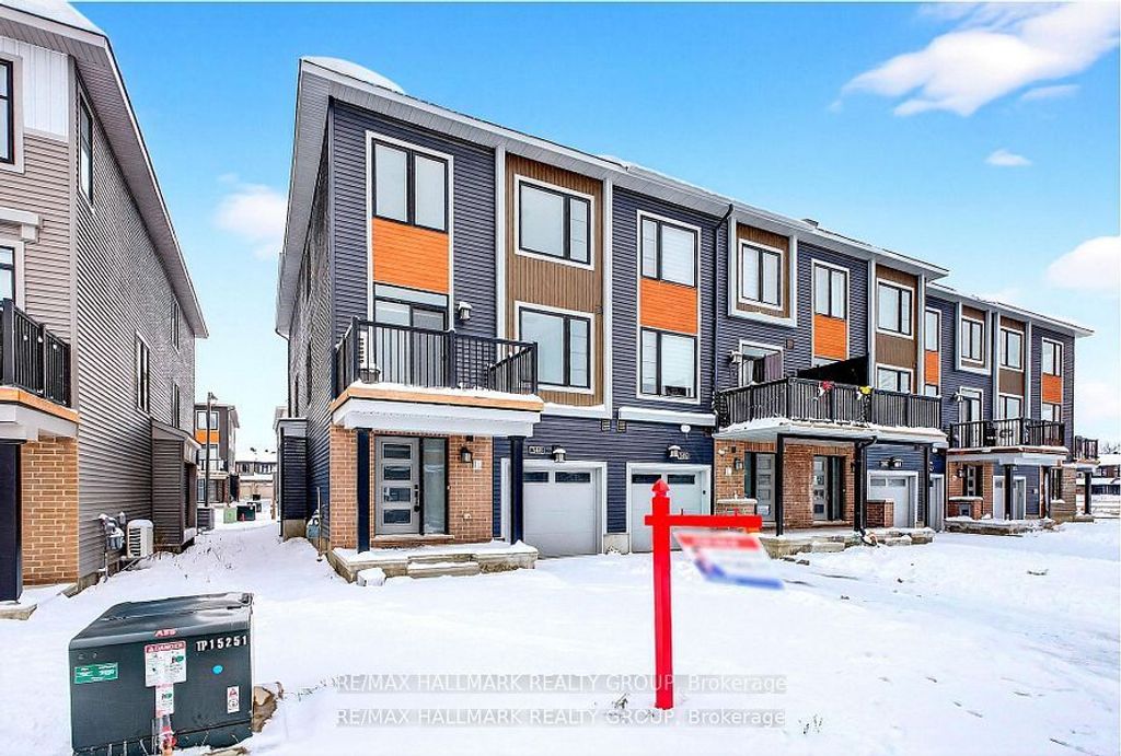 Photo of 348 Raheen Court Ottawa Circuit, Barrhaven, ON K2J 7C2 (MLS # X12652614)