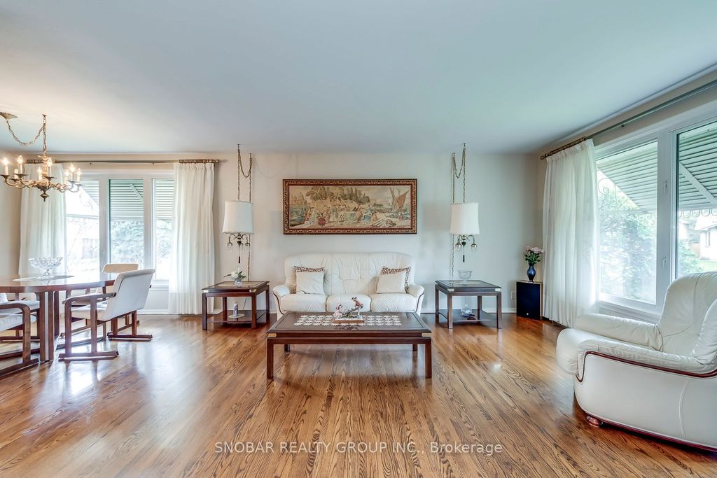 Photo of 14 Tyler Place, Toronto, ON M9R 1L9 (MLS # W13033446)