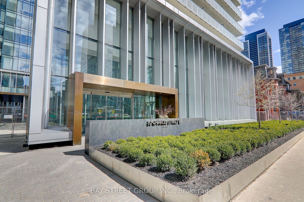 Photo of 50 Charles Street E #910, Toronto, ON M4Y 0C3 (MLS # C13599450)