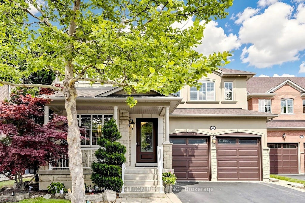 Photo of 52 Canelli Heights Court, Vaughan, ON L4J 8V5 (MLS # N13669678)