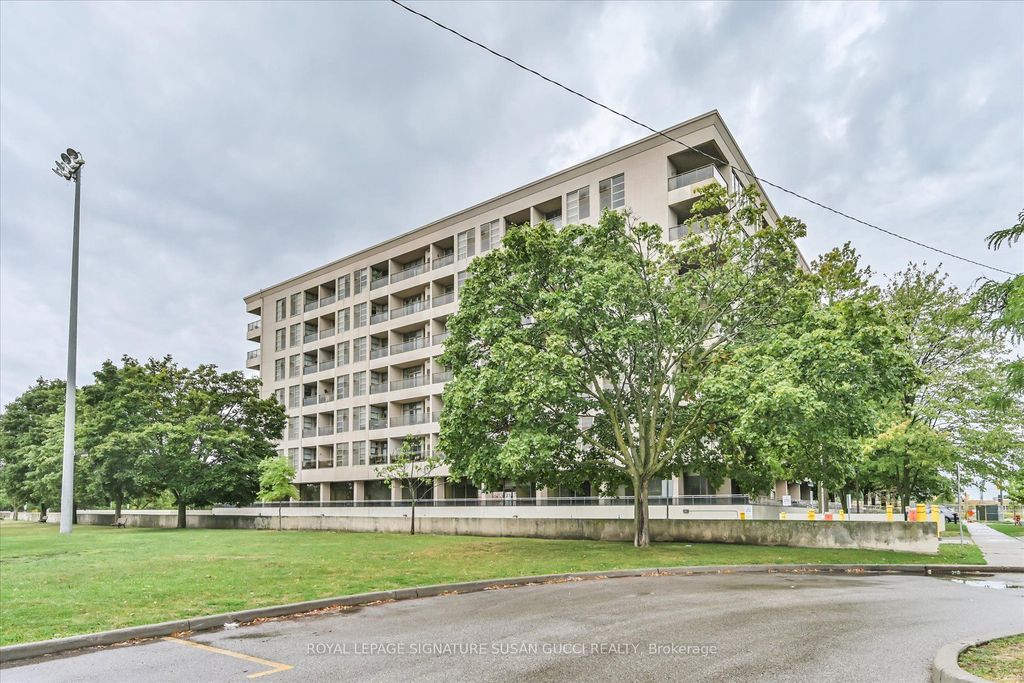 Photo of 1 Leaside Park Drive #616, Toronto, ON M4H 1R1 (MLS # C12403801)
