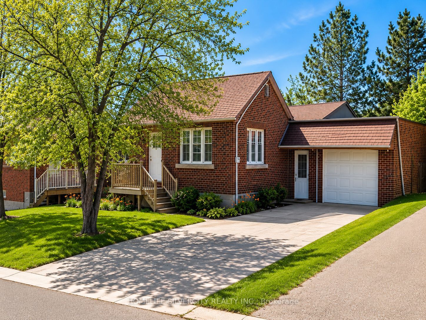 30 Woodward Avenue
