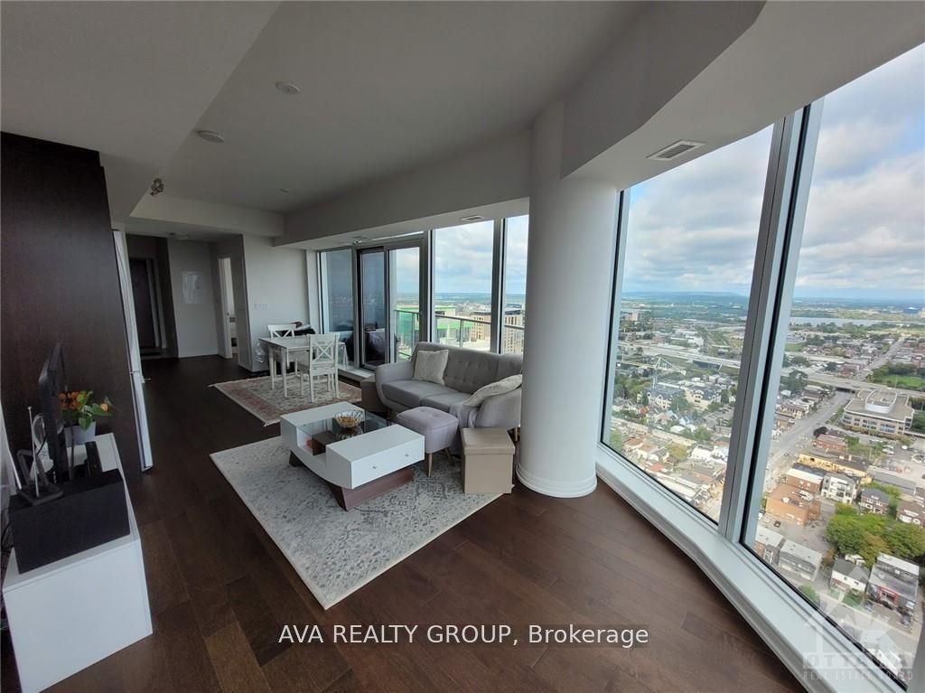 Photo of 805 carling Ave Avenue W #3308, Dows Lake - Civic Hospital and Area, ON K1S 5W9 (MLS # X12675028)