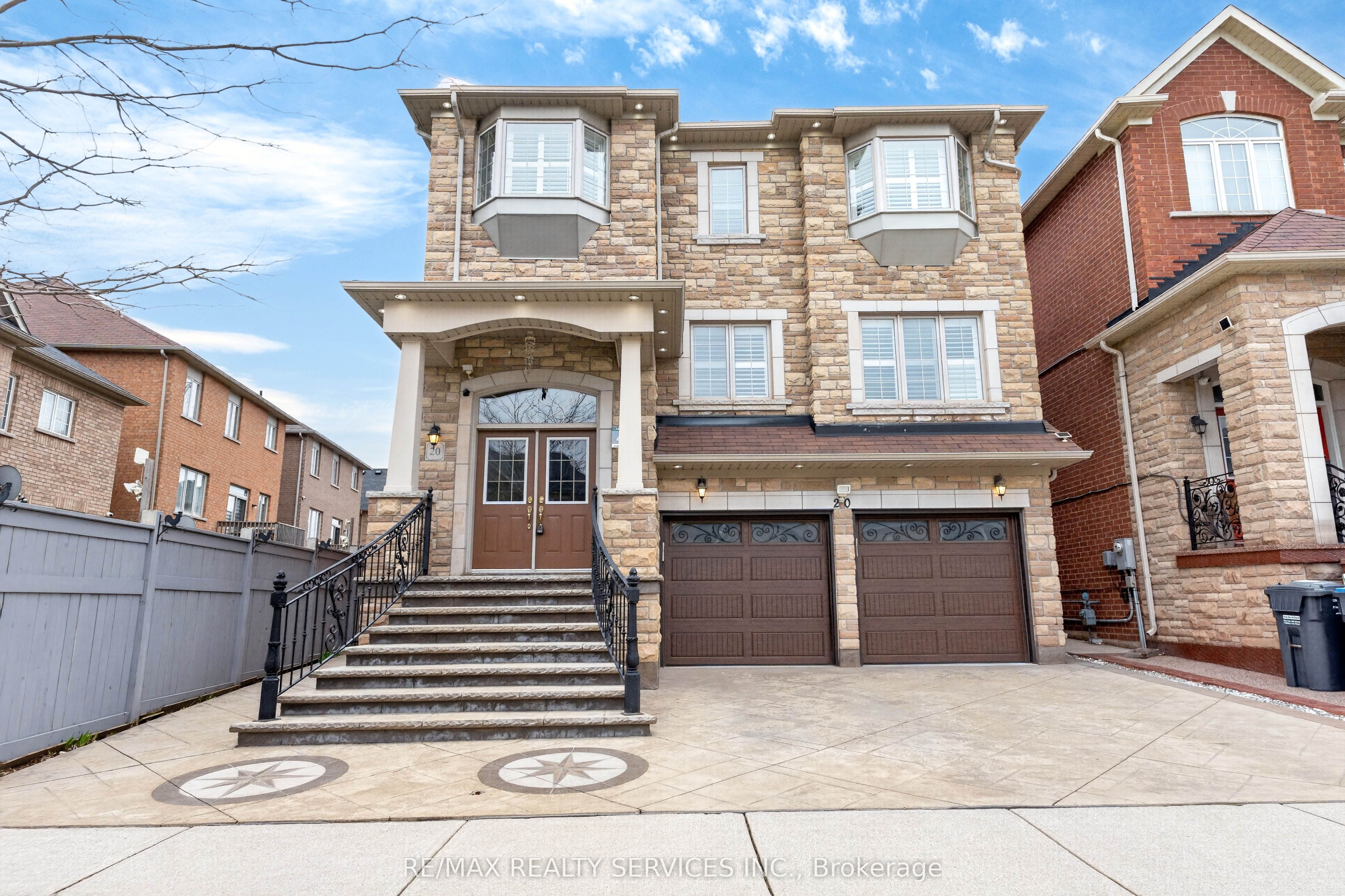 20 Maywood Street