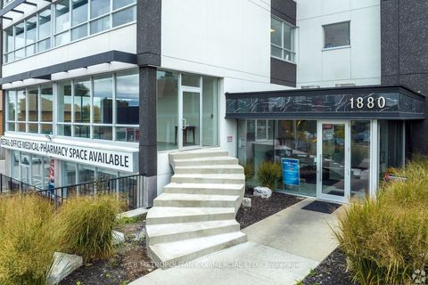 1880 O'connor Drive Toronto ON M4A 1W9