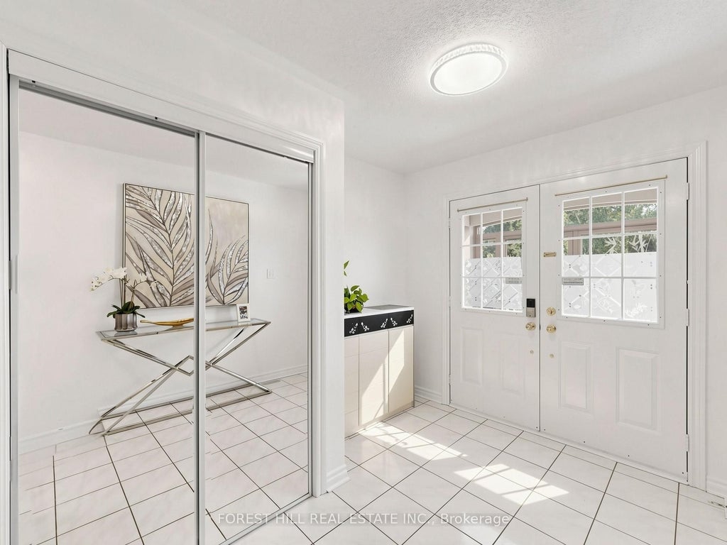 Photo of 72 Weatherill Road, Markham, ON L6C 2P5 (MLS # N13411652)