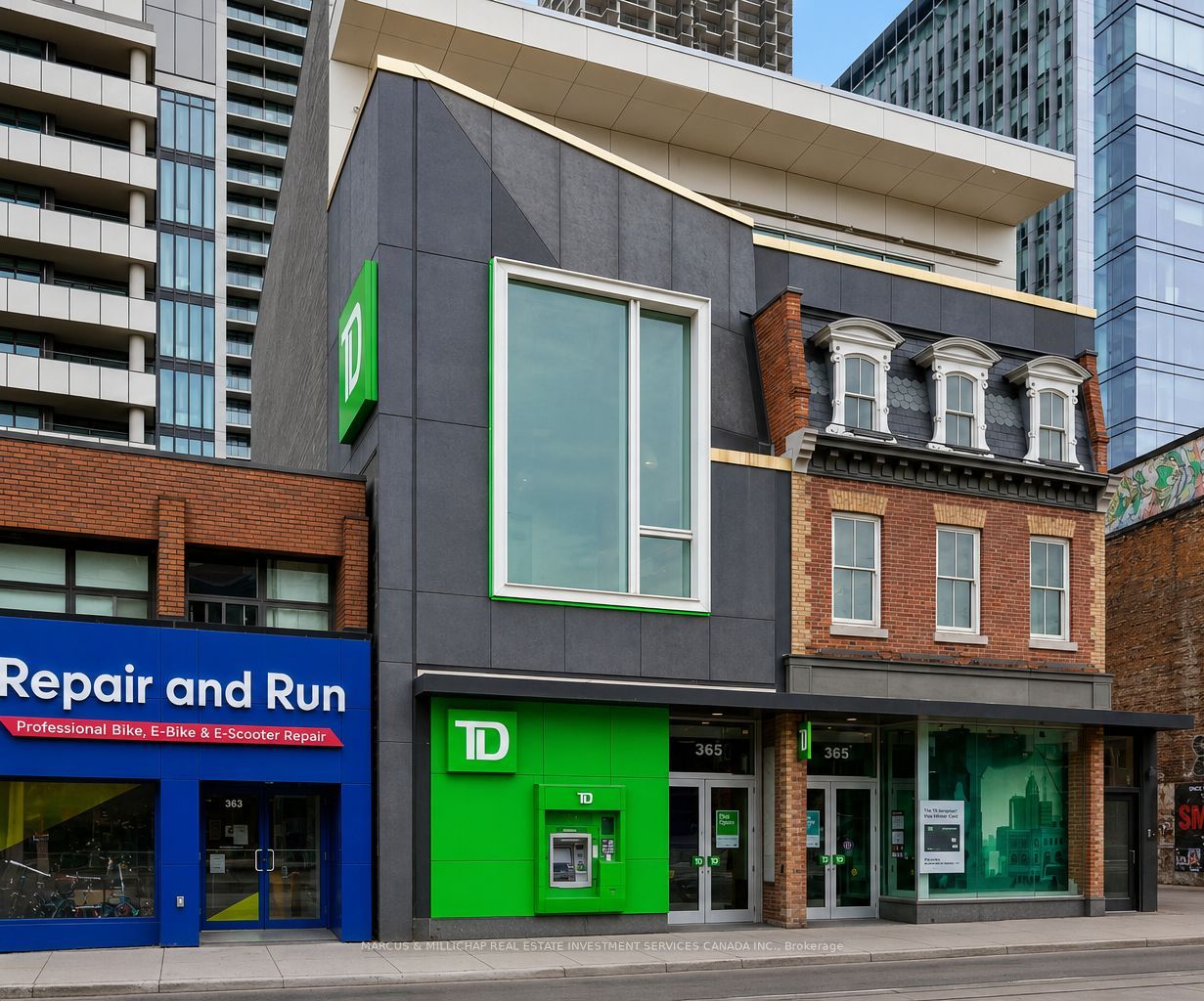 365 Queen Street W