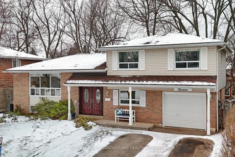 14 Moore Park Crescent Halton Hills ON L7G 2T1