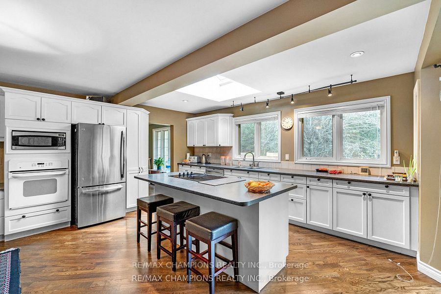 16548 7th Concession Road