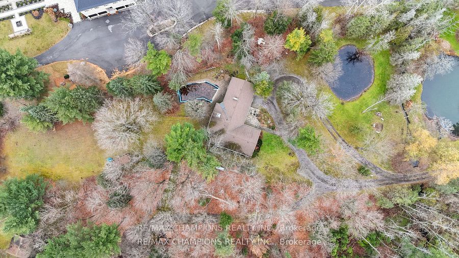 16548 7th Concession Road
