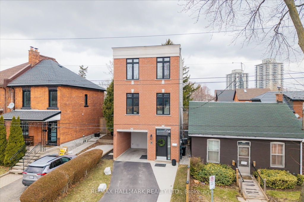 Photo of 53 Wood Street E, Hamilton, ON L8L 3Y2 (MLS # X13067564)