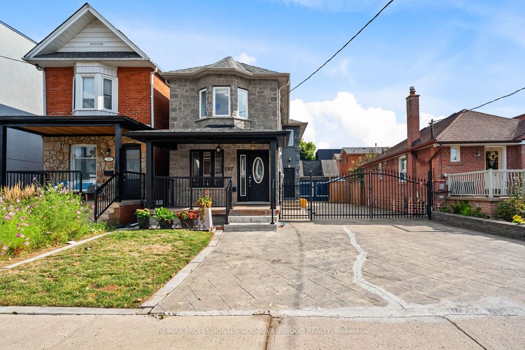 Photo of 197 Lambton Avenue, Toronto, ON M6N 2T2 (MLS # W12388205)