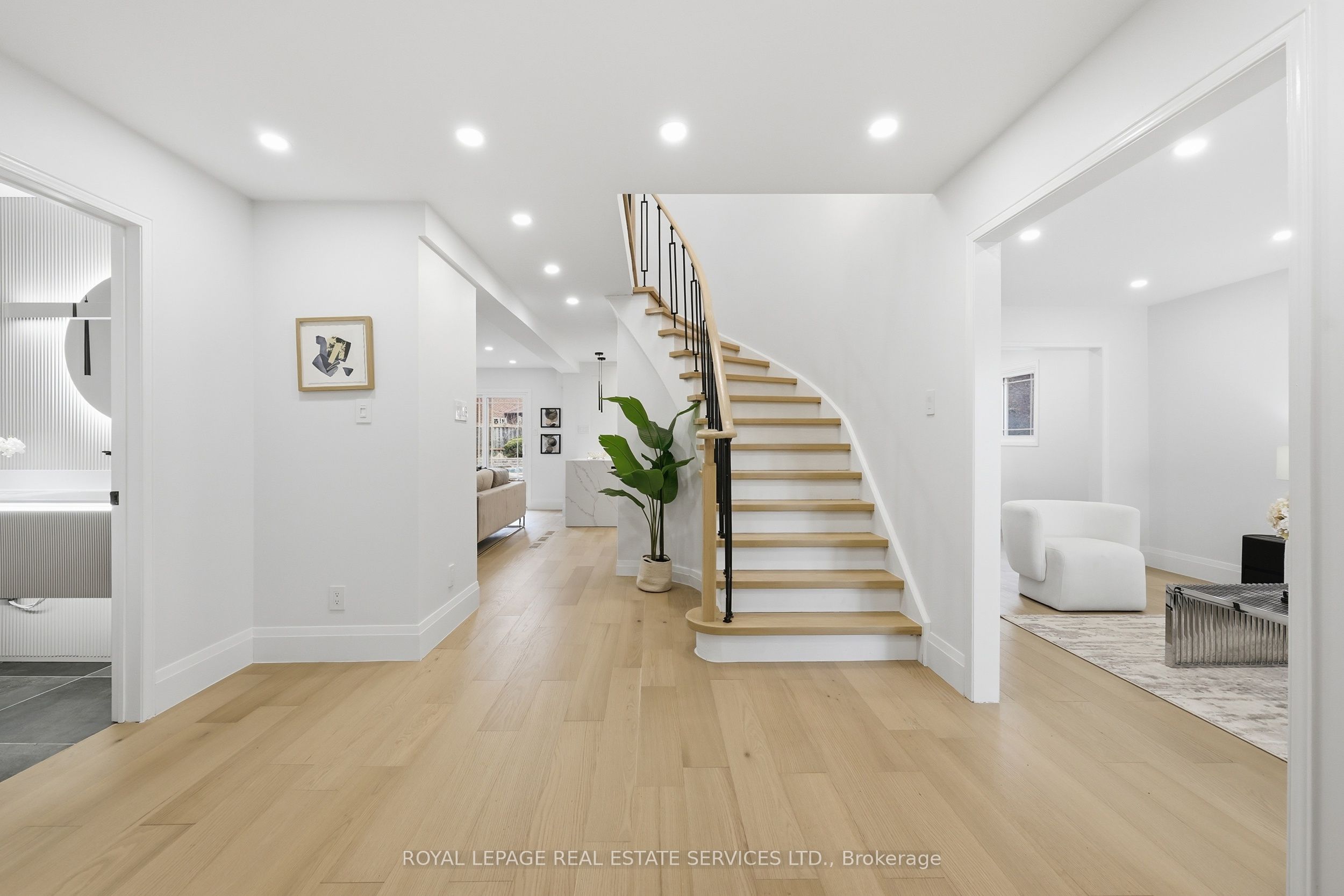 1332 Quinpool Court