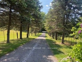 352 Uxbridge Pickering Tline Road