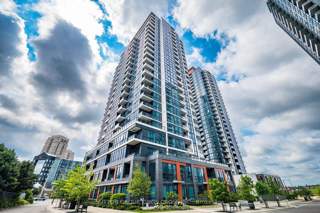 Photo of 55 Eglinton Avenue W #904, Mississauga, ON L5R 0E4 (MLS # W14115546)