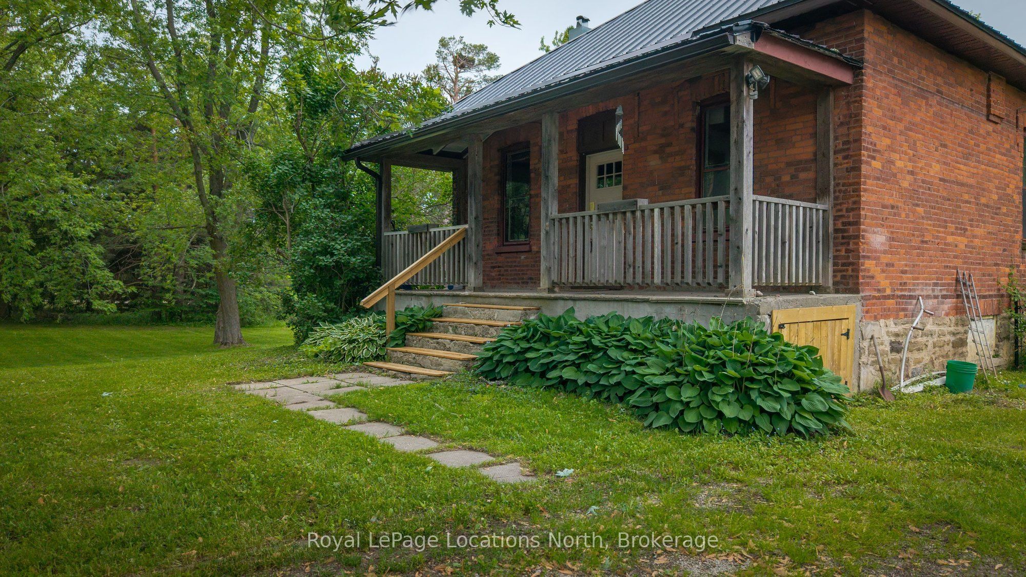 9038 County Rd 91 Road
