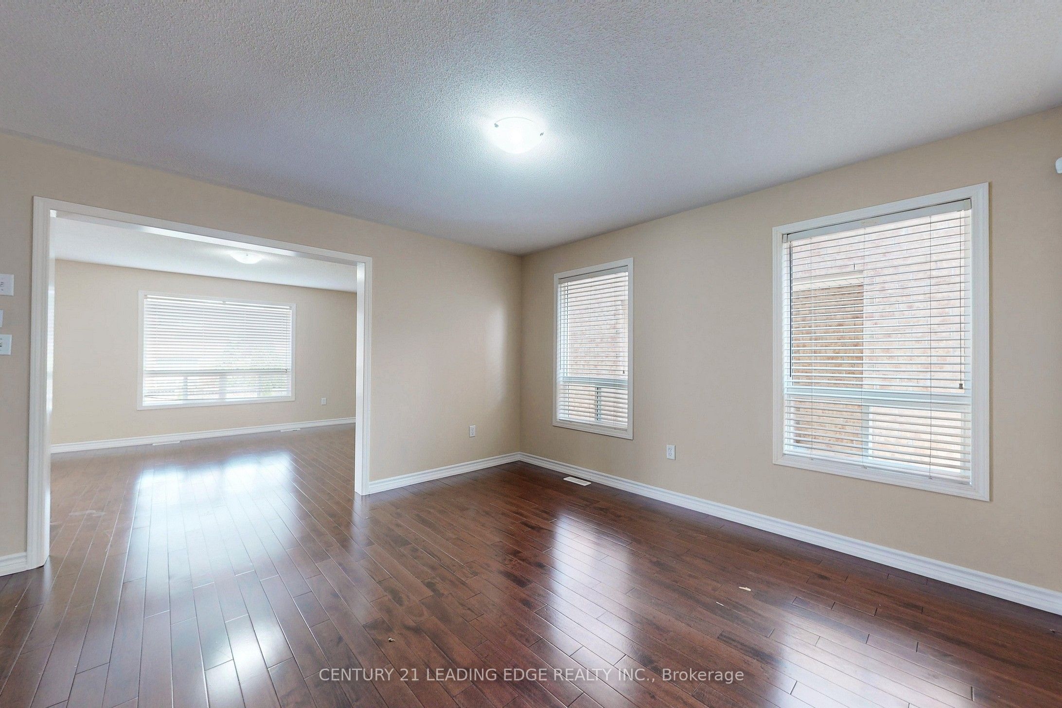 6 FIRWOOD Crescent MAIN