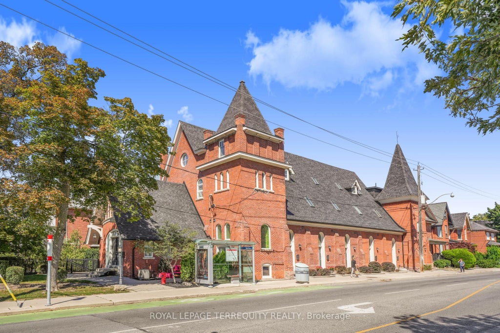 Photo of 200 Annette Street #2, Toronto, ON M6P 1P6 (MLS # W13850766)