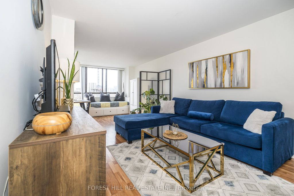 Photo of 117 Gerrard Street E #903, Toronto, ON M5B 2L4 (MLS # C13063970)
