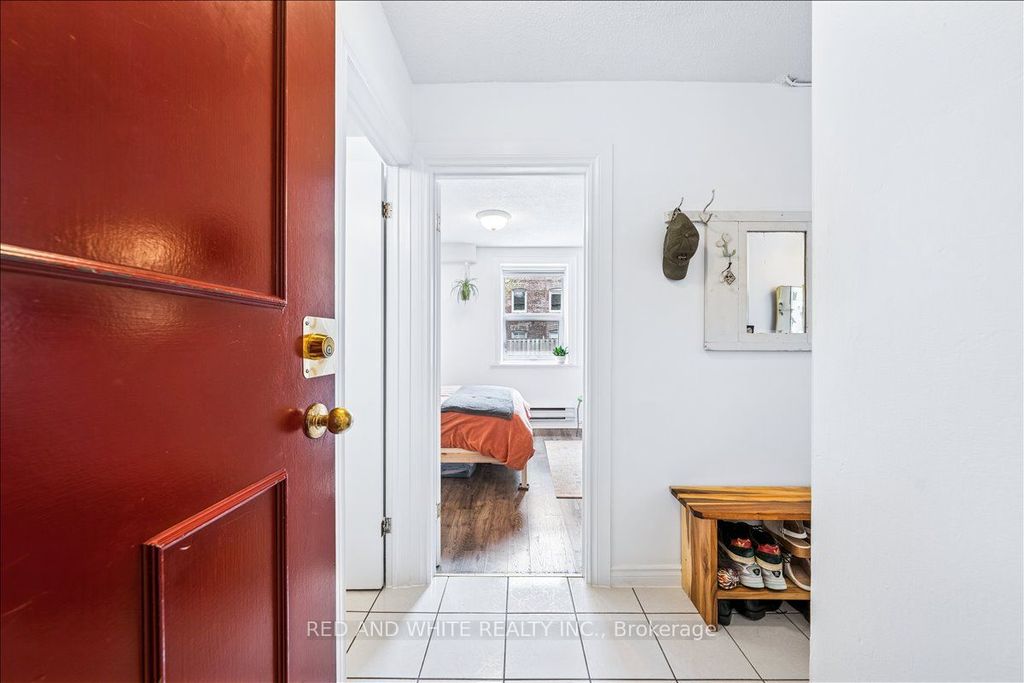 Photo of 114 Vaughan Road #103, Toronto, ON M6C 2M1 (MLS # C12455709)