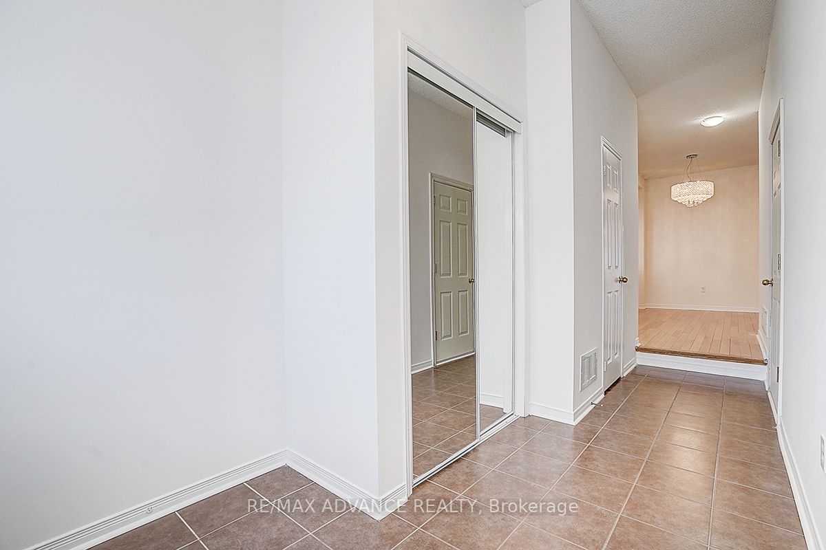 137 Laramie Crescent