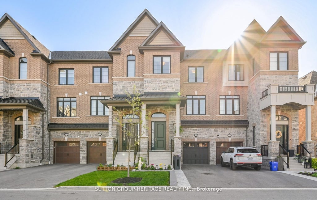 Photo of 105 Dorian Drive, Whitby, ON L1P 0C8 (MLS # E13529832)