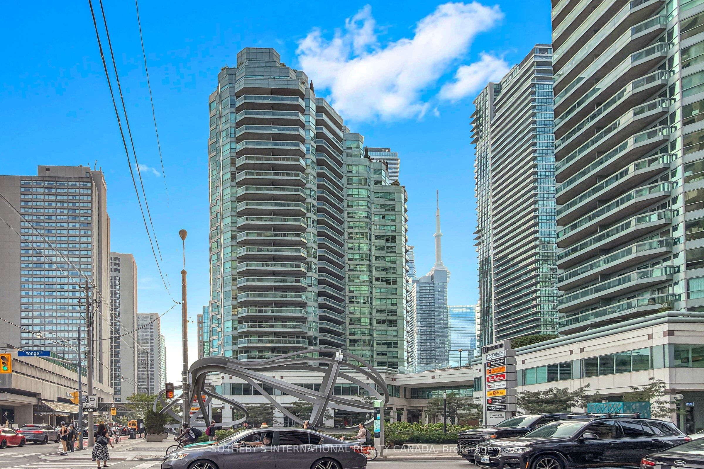10 Queens Quay W 414