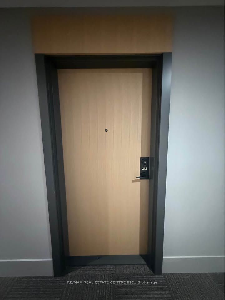 1440 Clarriage Court 212