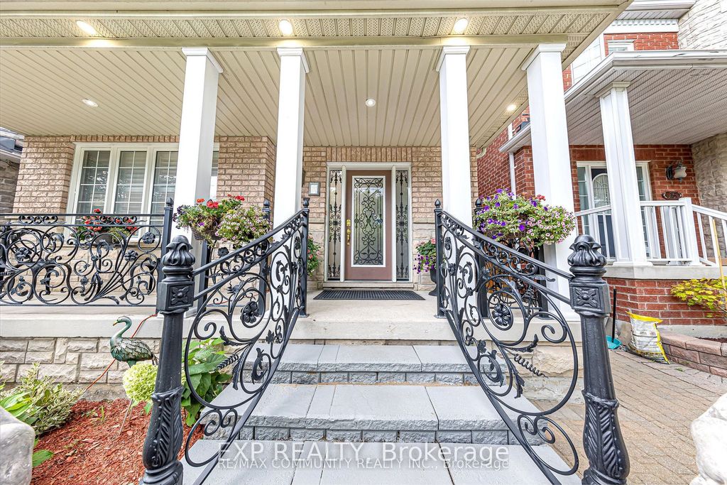 Photo of 17 Rouge Bank Drive, Markham, ON L6B 1A8 (MLS # N12814704)