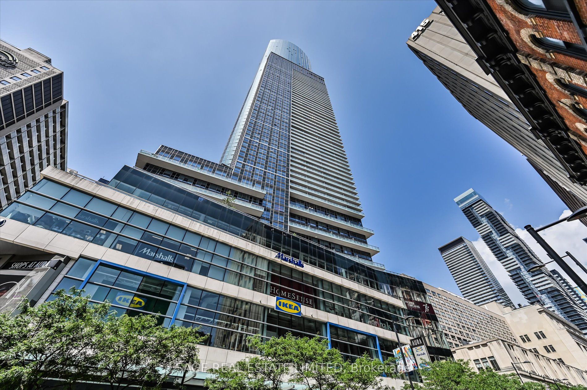 Photo 1 of 24 — 388 Yonge Street 6814, Toronto, ON M5B 0A4