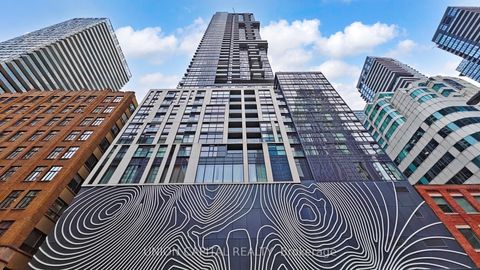 87 Peter Street 4215 Toronto ON M5V 0P1