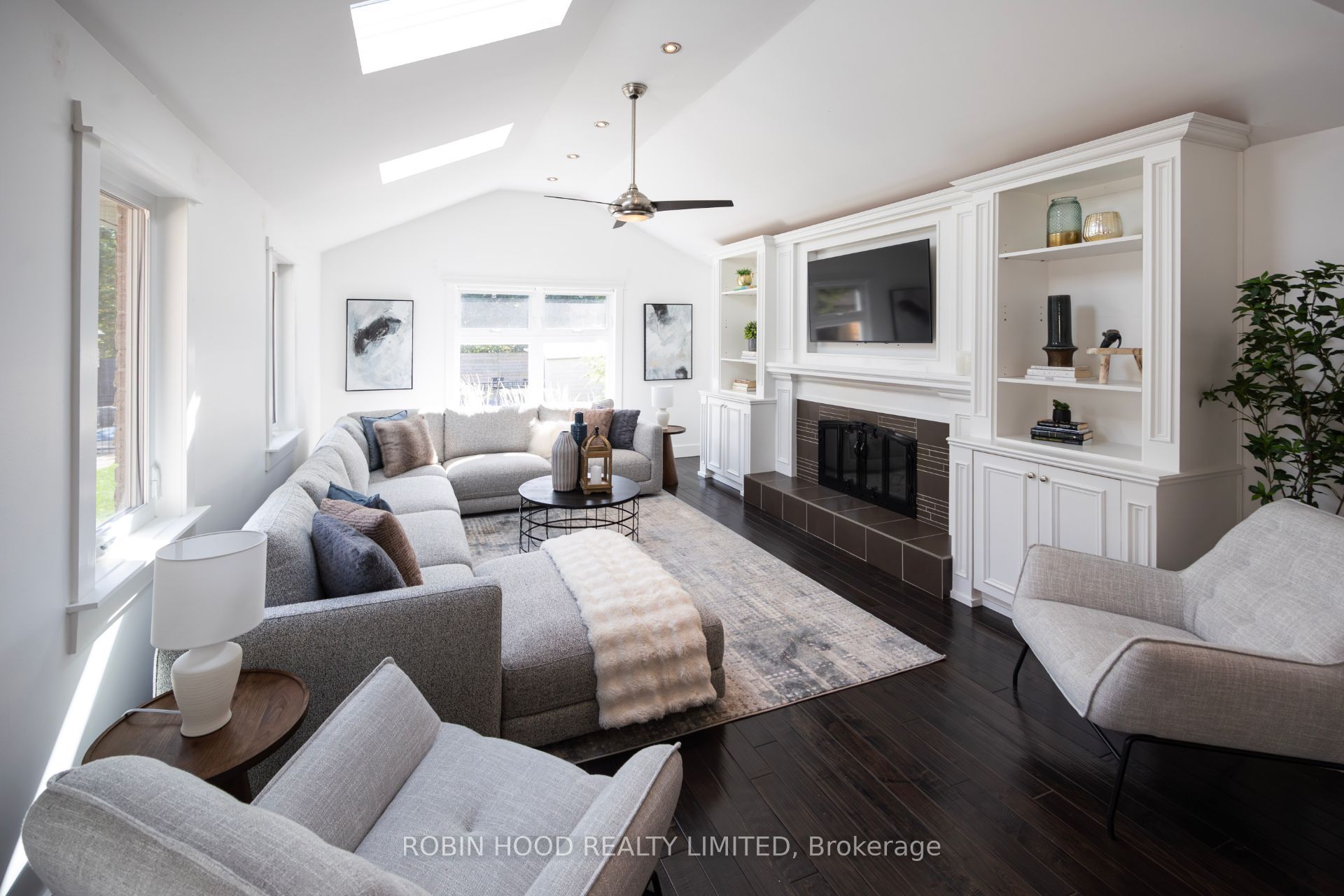 2400 Yolanda Drive