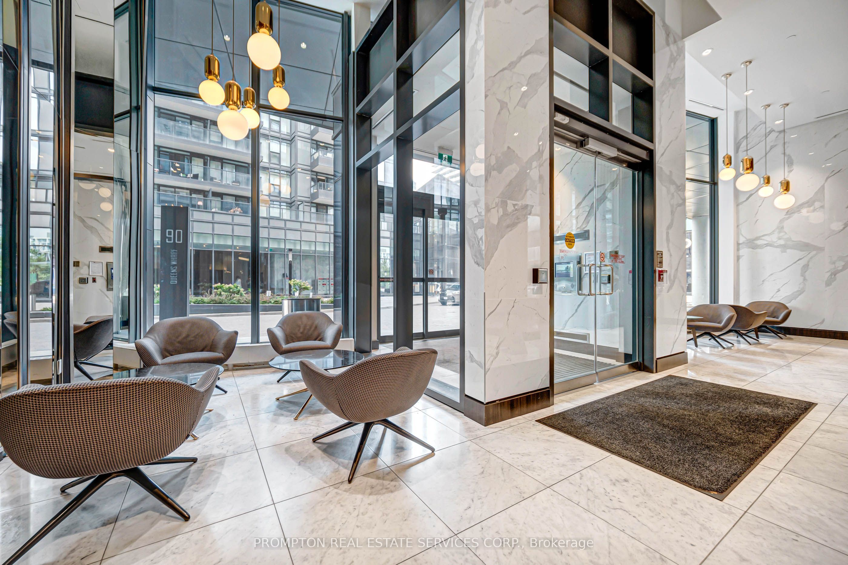 90 Queens Wharf Road 208