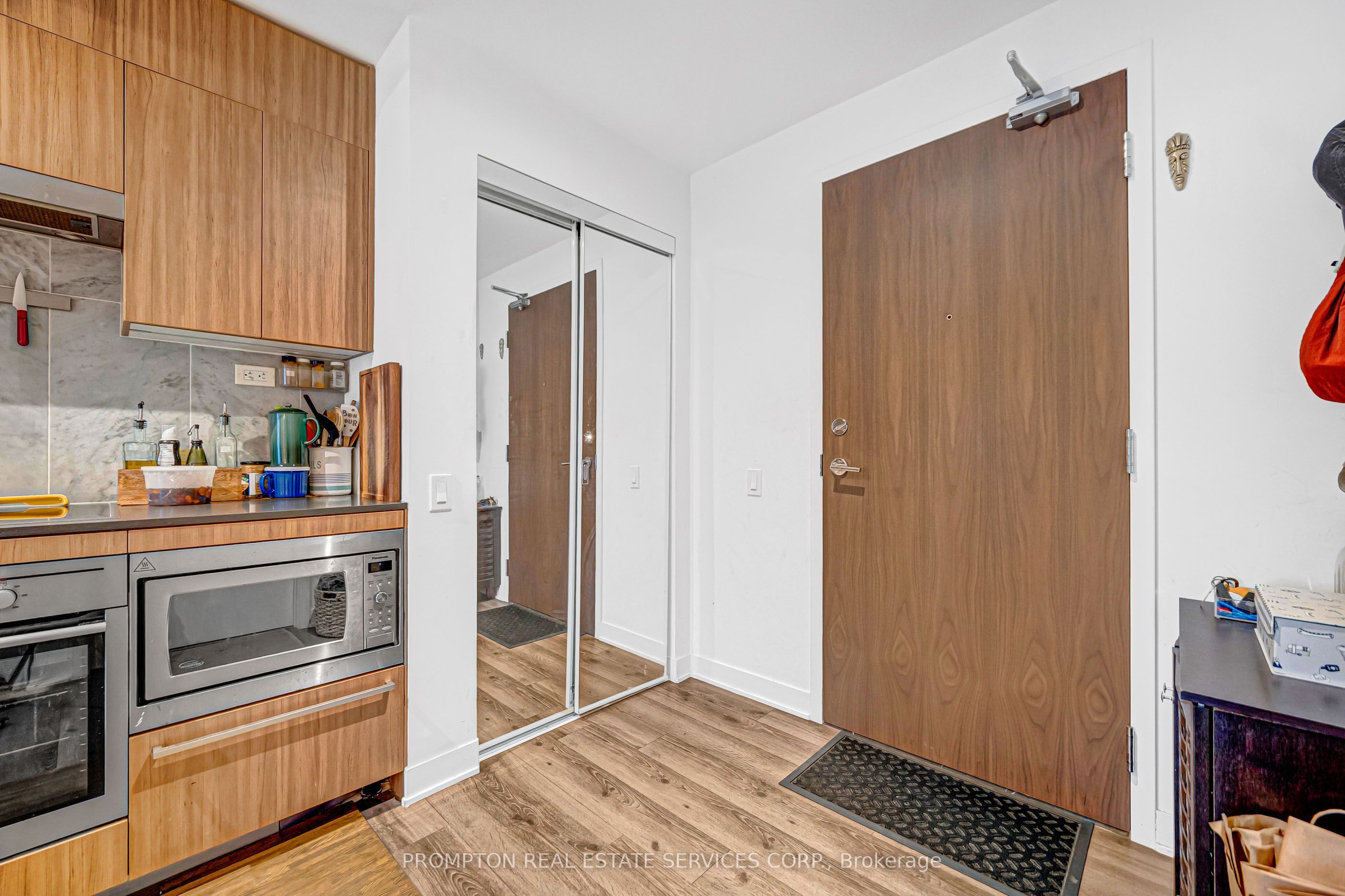 90 Queens Wharf Road 208