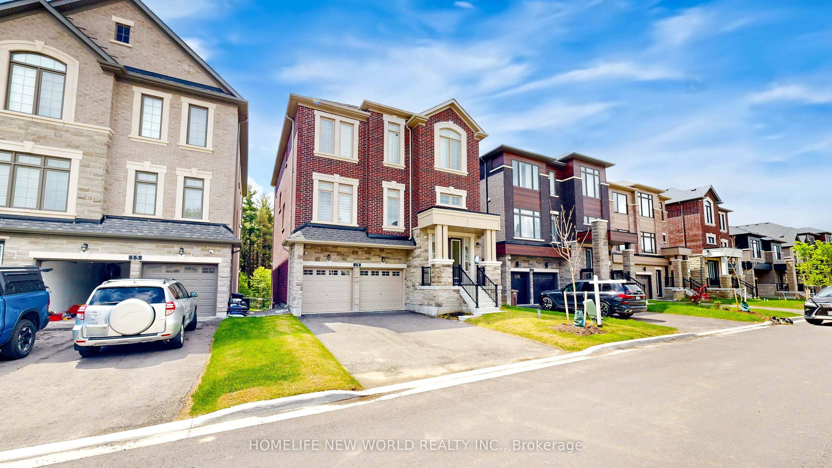 19 Ahchie Court