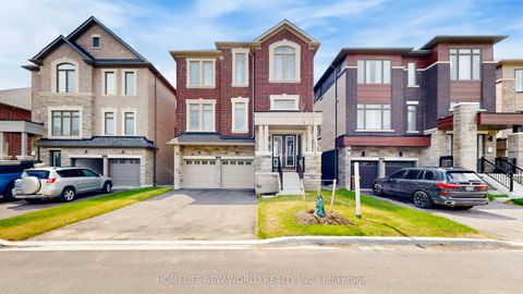 19 Ahchie Court Vaughan ON L6A 5E5