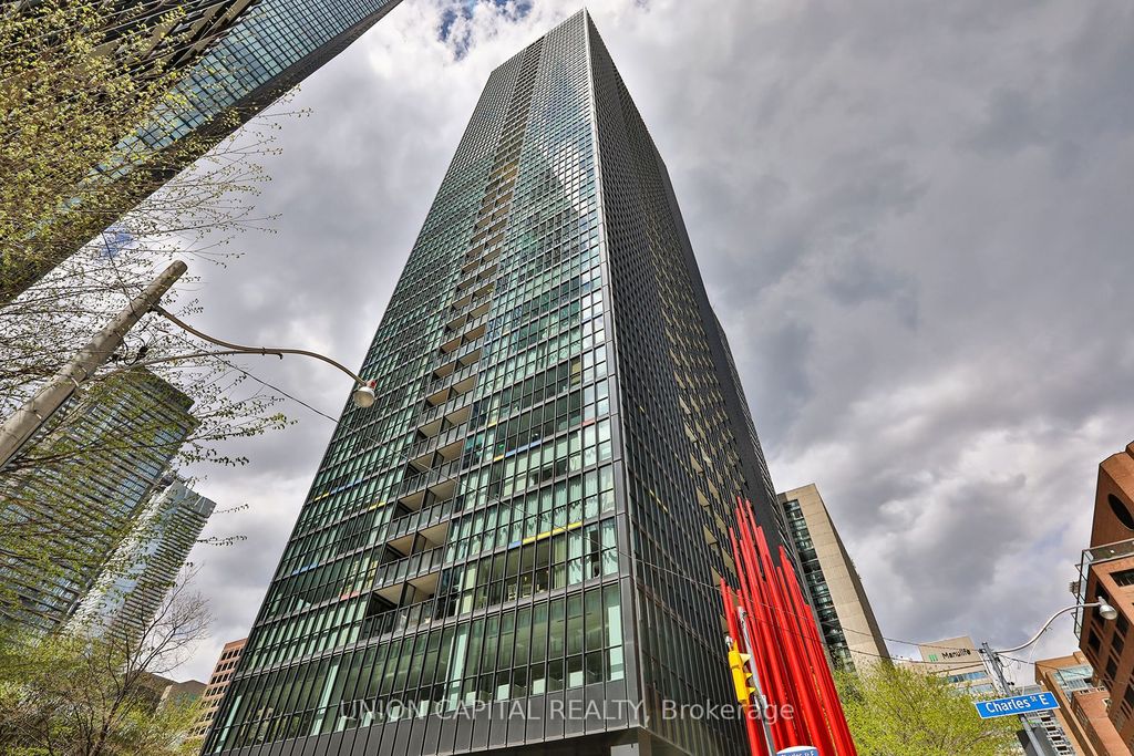 Photo of 110 Charles Street E #1704, Toronto, ON M4Y 1T5 (MLS # C13124576)