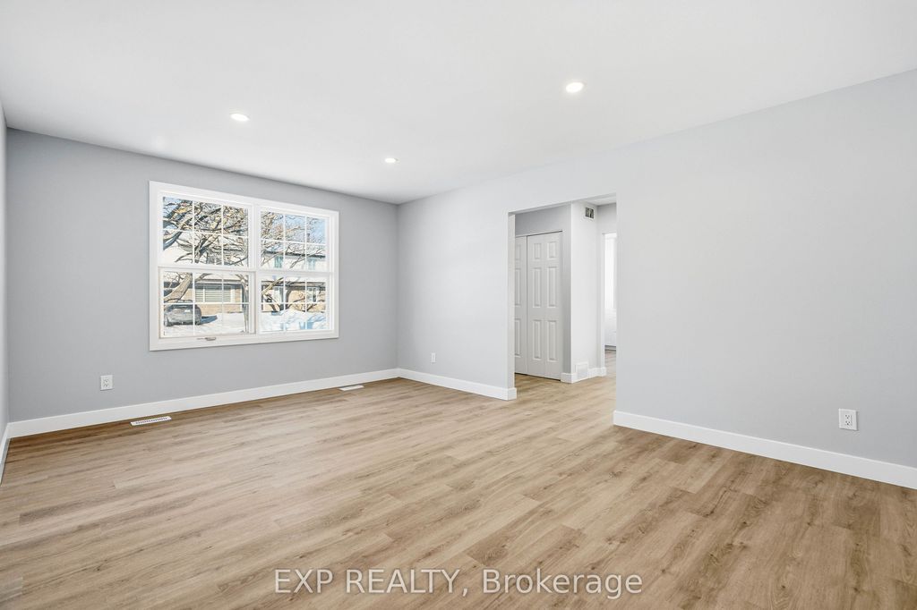 Photo of 2158 Fillmore Crescent, Beacon Hill North - South and Area, ON K1J 6A4 (MLS # X13079230)