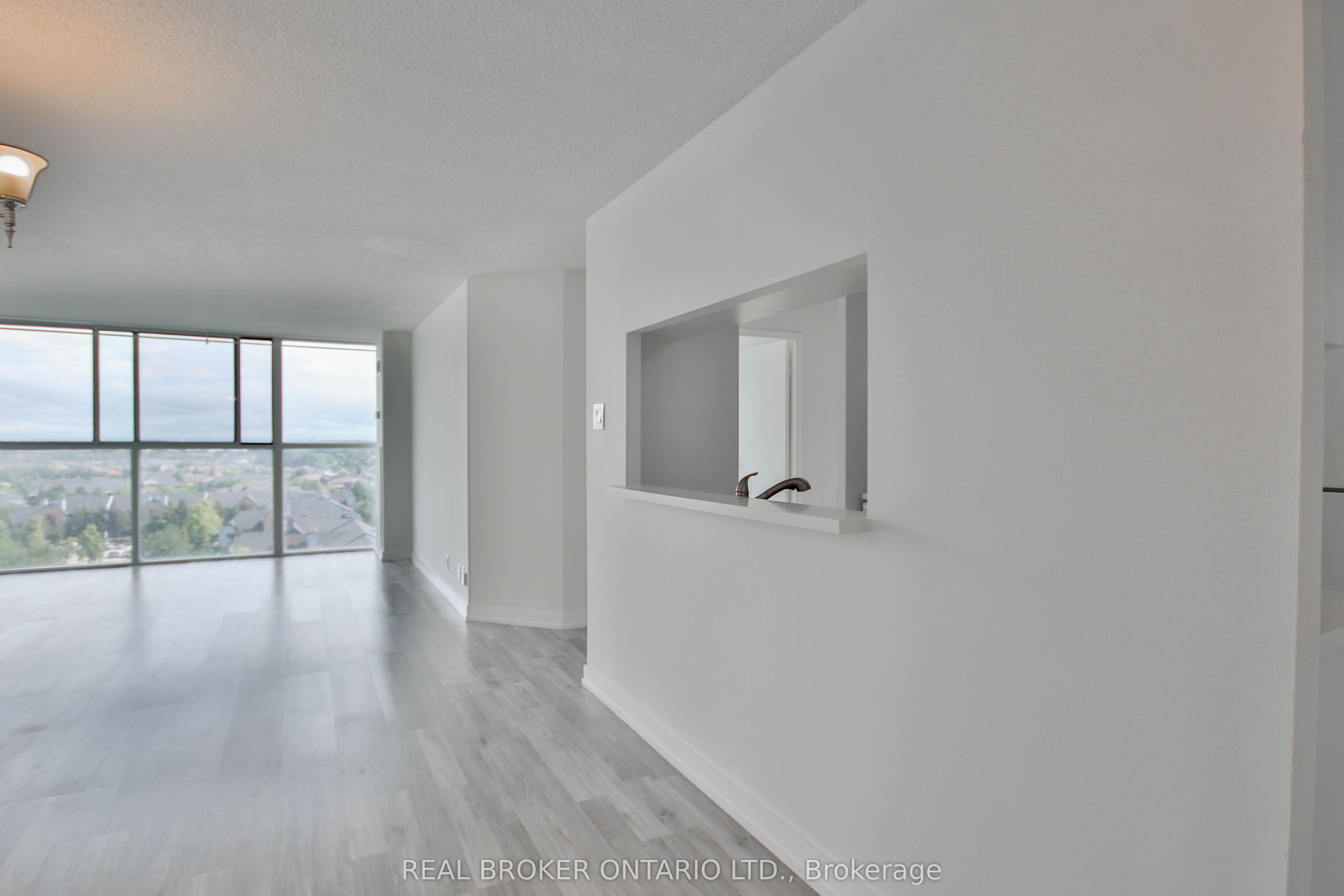 35 Trailwood Drive 1113