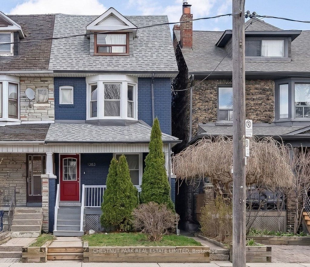 Photo of 1383 Lansdowne Avenue, Toronto, ON M6H 3Z9 (MLS # W14094990)