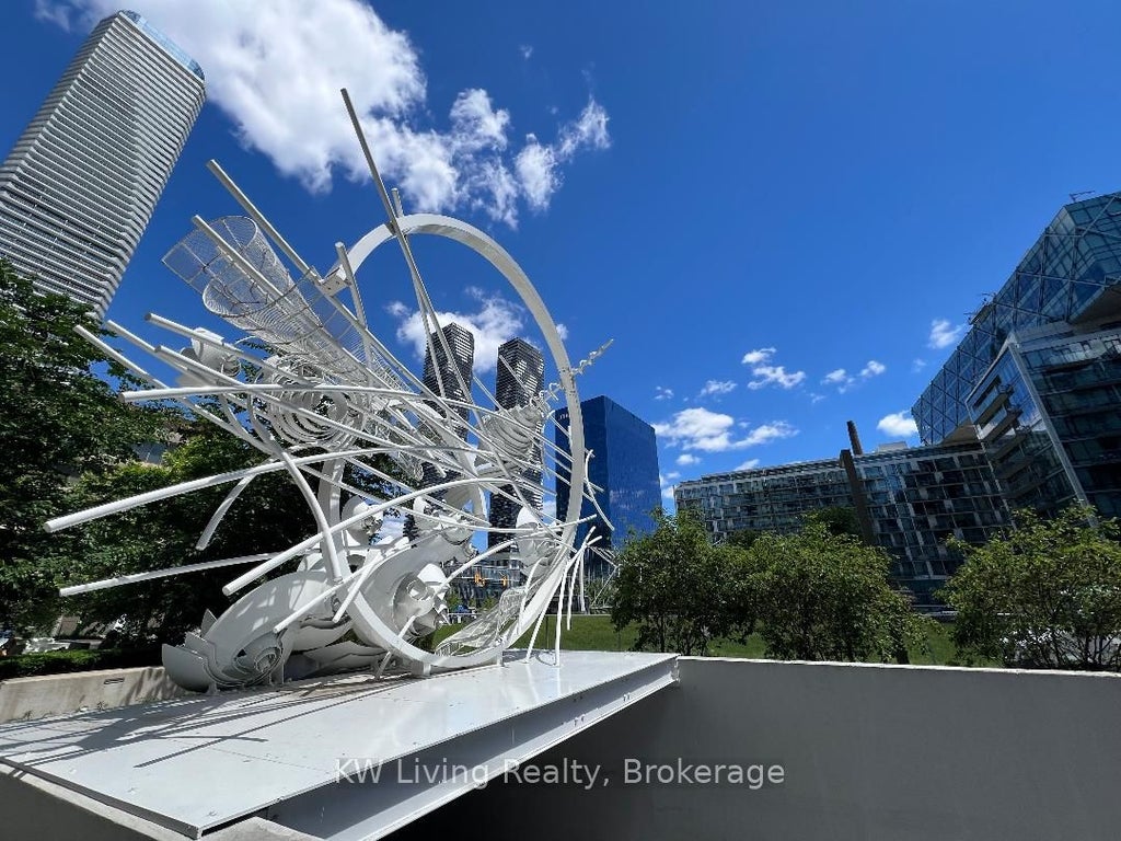Photo of 15 Queens Quay E #609, Toronto, ON M4Y 1A1 (MLS # C13859682)