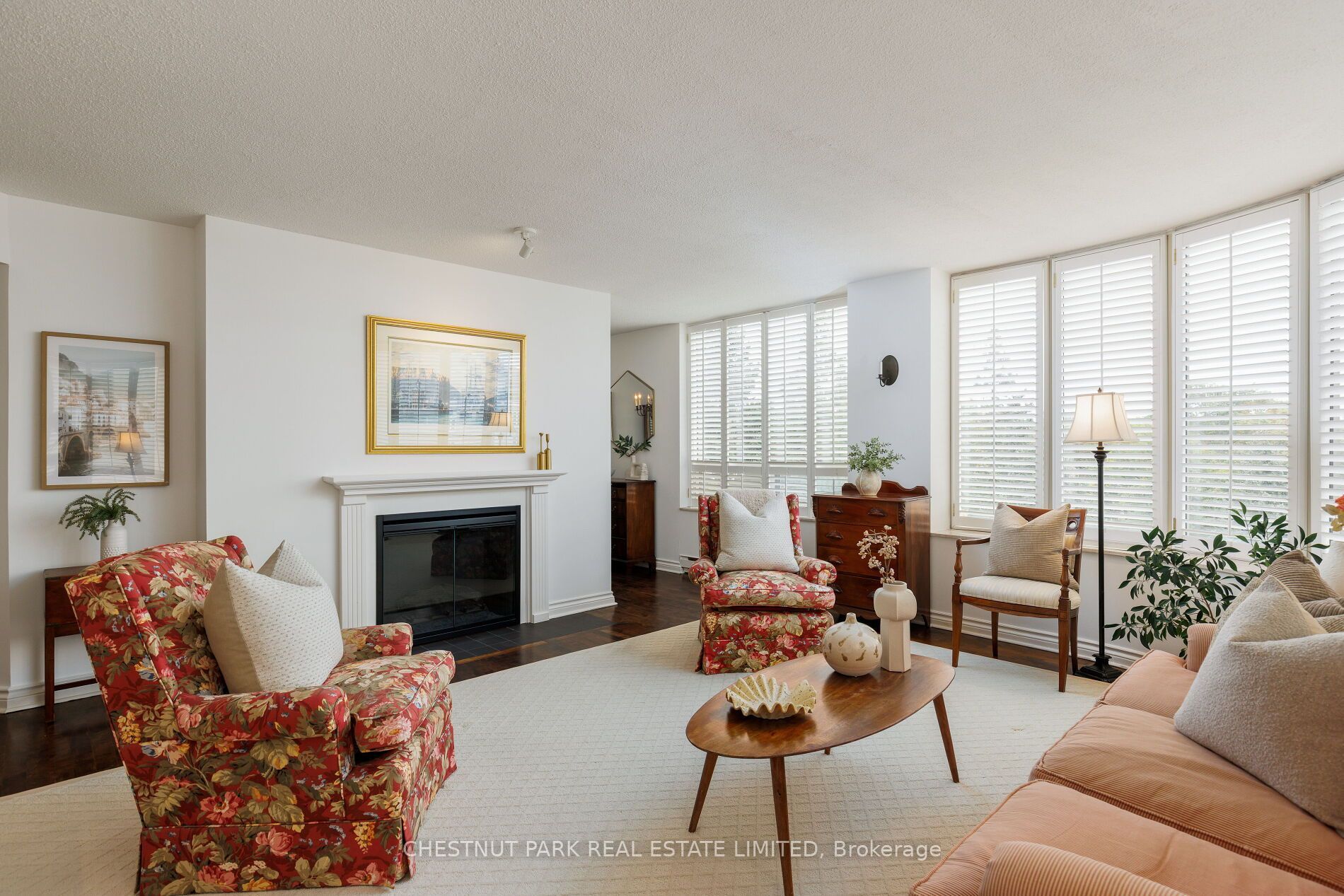 1177 Yonge Street 516