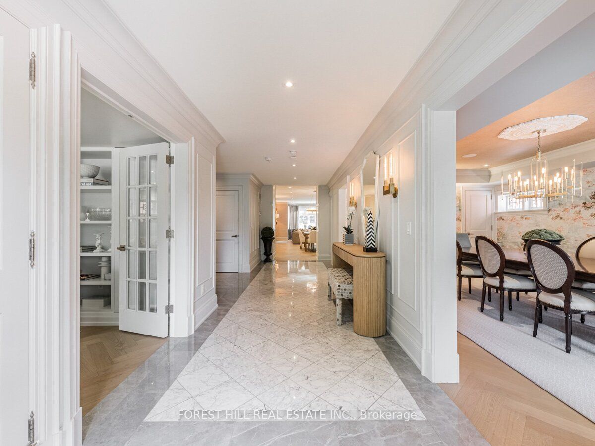 17 Hillholm Road