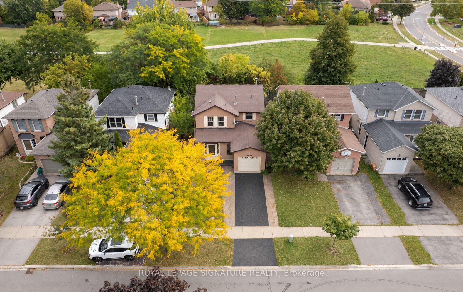 2092 Hunt Crescent